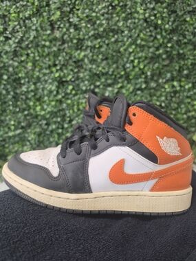 Jordan Kids High-Top Sneakers in Black, White & Orange